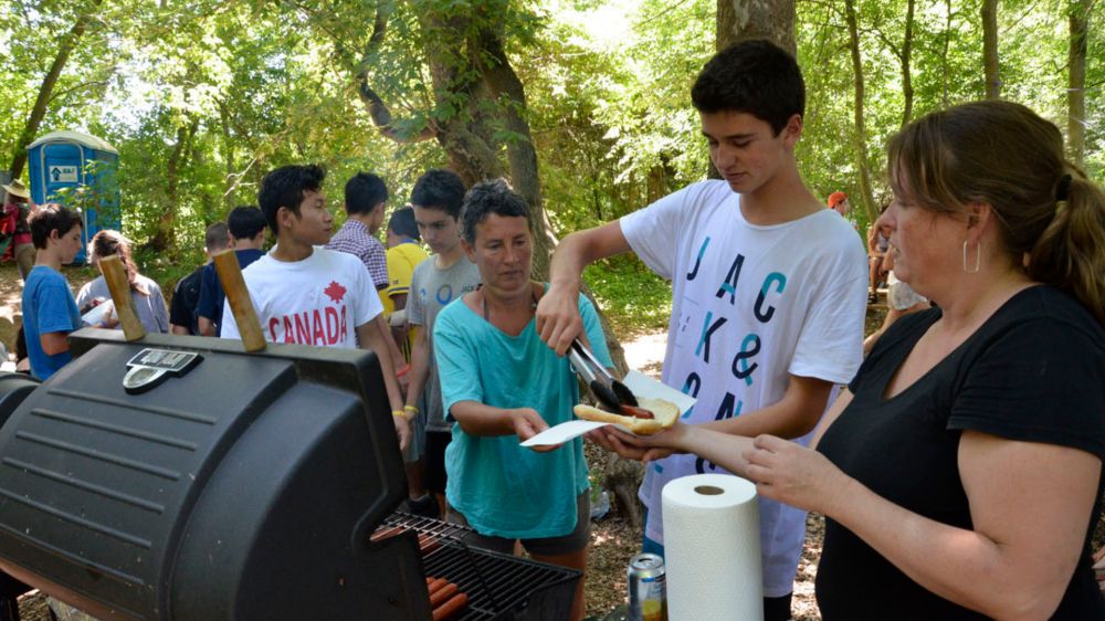 Barbecue and learn English