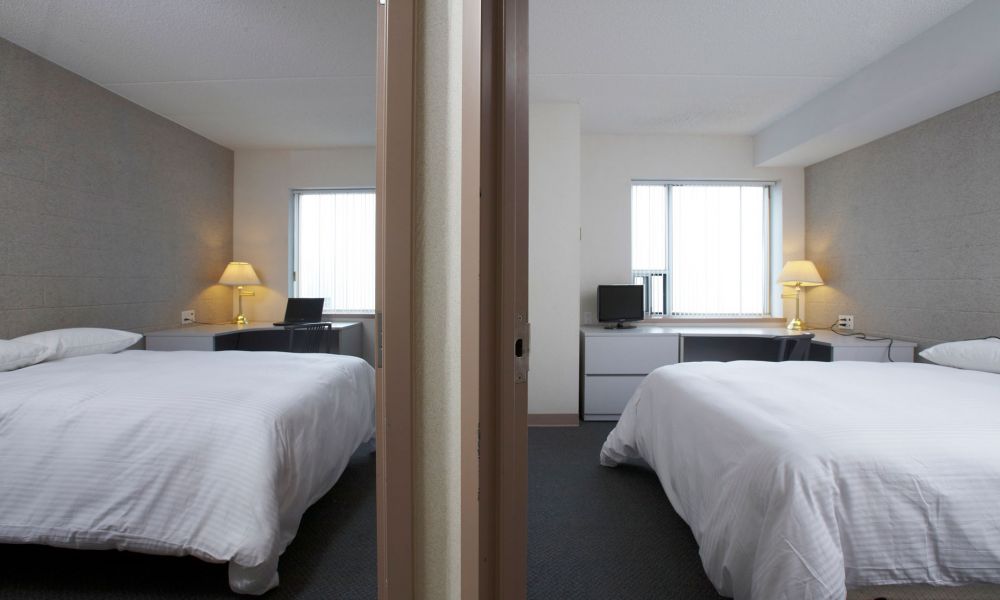 Summer Camp in Canada, Toronto - Facilities Hamilton